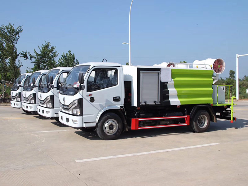 國六東風(fēng)小多利卡多功能抑塵車(chē)