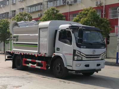 國六東風(fēng)大多利卡多功能抑塵車(chē)